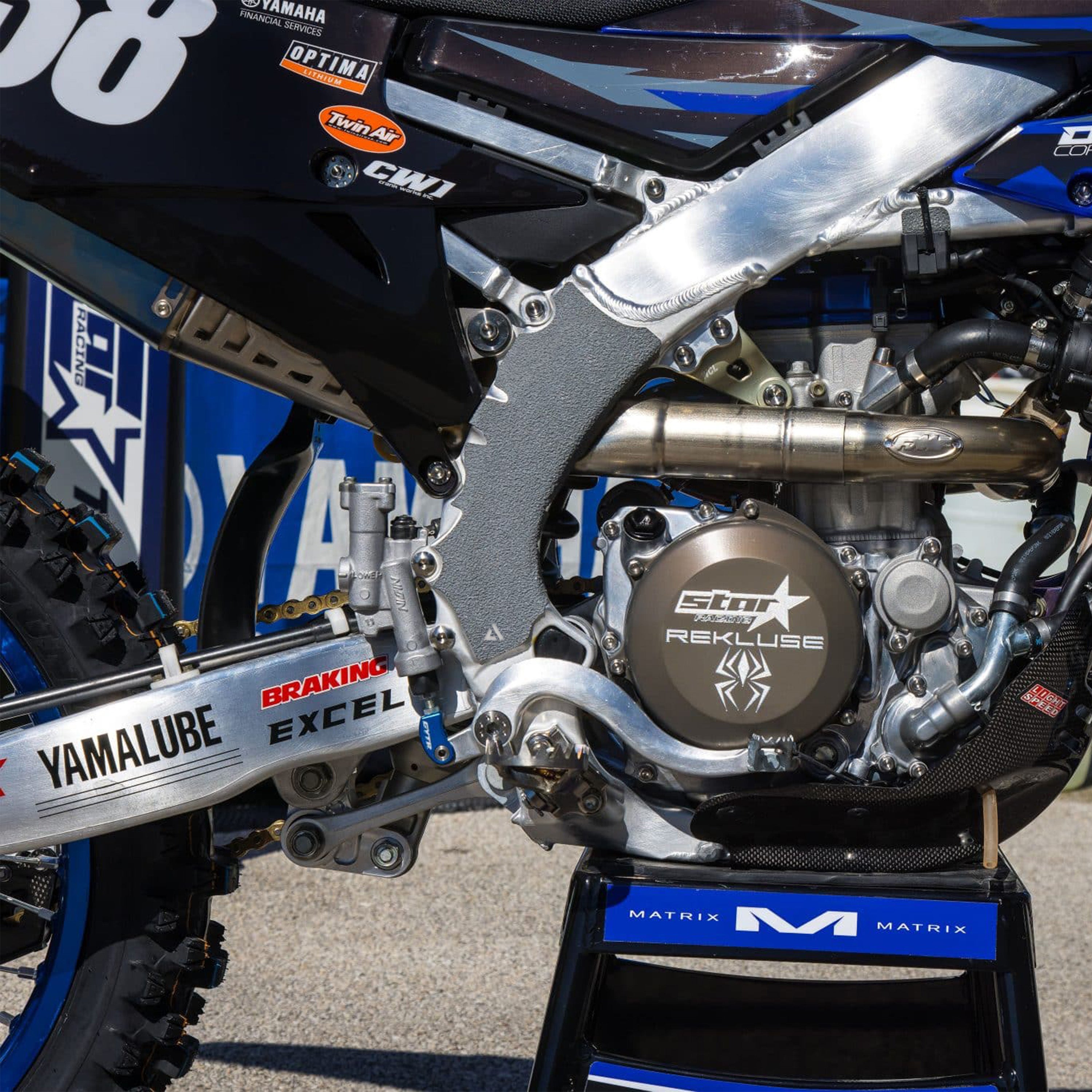2005 - 2025 YZ85